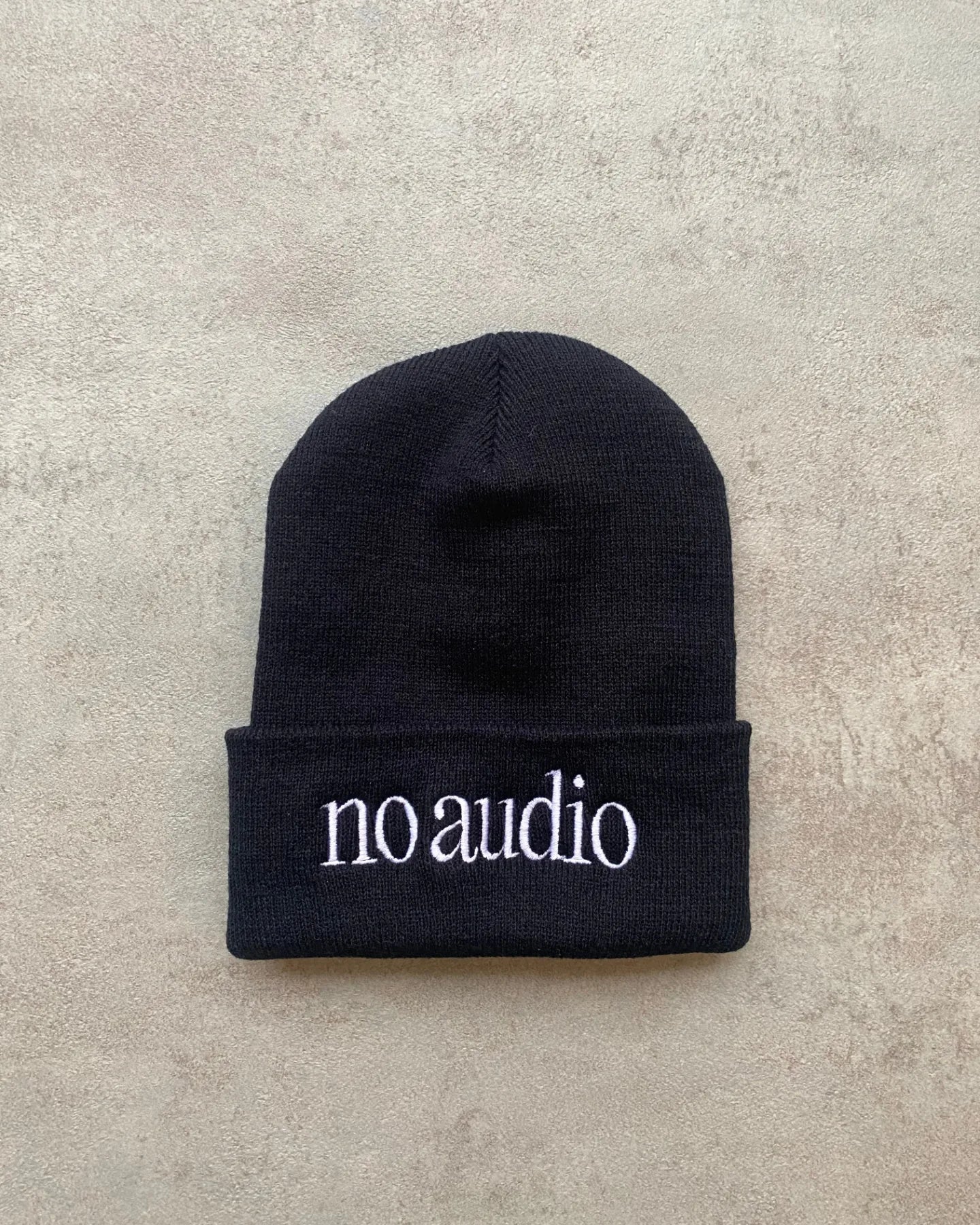 no audio beanie